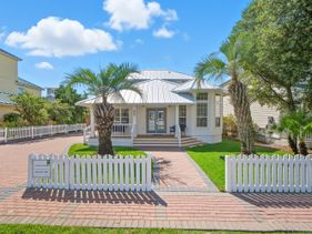 Crystal Shores Crystal Cottage