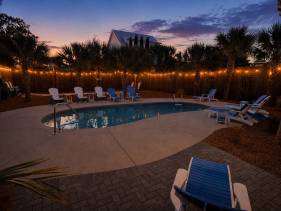 Tropical Oasis - 86 Pompano St