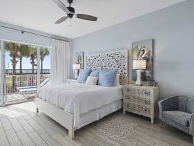 Guest Favorite| Gulf Front | Accommodates 12 |  Beach S