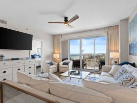4 Bedroom/ 3 Bath With Amazing Views, You can Have It A