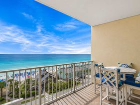 7th Floor Gulf Front - 2 King Suites - Beach Service In