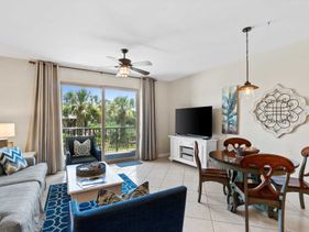 Beach Resort 215 Beach Setup included* HUGE value added