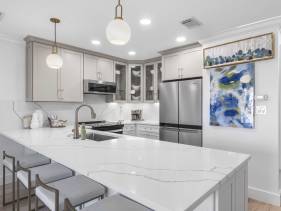 Maravilla 4306 remodeled top to bottom everything is n