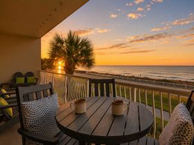 Pet Friendly, Gulf Front Beach Retreat 209 Beach Servic