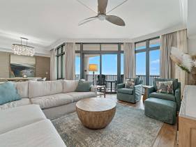 Oasis Beach Paradise