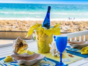 Holiday Surf and Racquet Unit 203