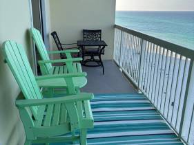 Celadon Beach - MBR directly on the water!