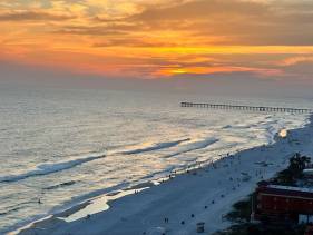 Majestic - End Unit Tower1-1401 4BR/3Bath