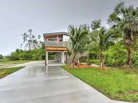 Snowbird Naples Getaway