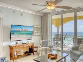 AZ 602 4Bd Beachfront Brand New Kitchen and Baths!