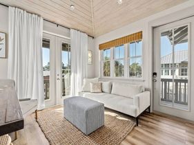 Carriage House 1BR, Walk 2 Rosemary & Beach