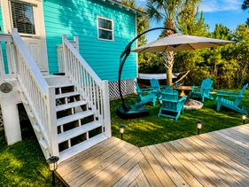 Beach Bungalow|Beach 6 Blks|2 Pools|3 BR/2BA