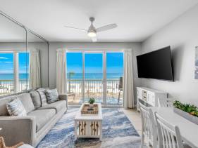 Calypso 2nd Floor, BeachFront, Honeymoon Suite