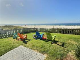 Tradewinds 208