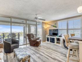 Magnolia House 112