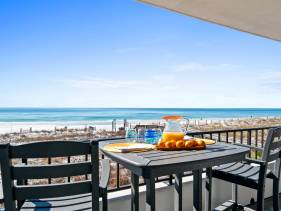 Surf Dweller 205 - Seaspray Getaway