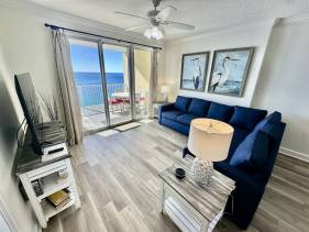 Tropic Winds 2305