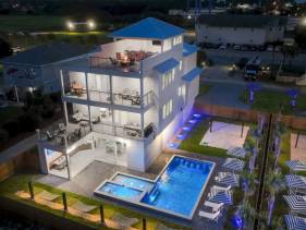 Bellagio: Luxury Home! Golf Cart Rental Available!