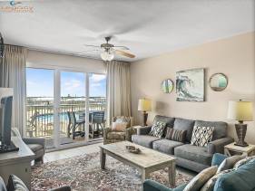 Summer Place 3 BR Beachfront Poolside Condo - 2 sets of