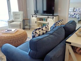 1605 - Unobstructed West Views. Sunsets Every Night!