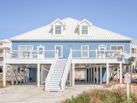 Dandy Sandy: Sleeps 24 - Pets - Pools - Hot Tubs