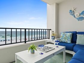 Surf Dweller 508 - Beachfront Boho