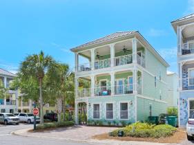 Splish Splash: Pet Friendly! Pool View