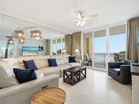 Azure#307 - Beachfront - Sleeps 8! Free Seasonal Beach