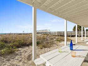 Coconut Beach House B 