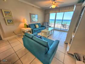 SMP 402 - Large 3 BR Beachfront Condo - Sleeps 10 - Fre