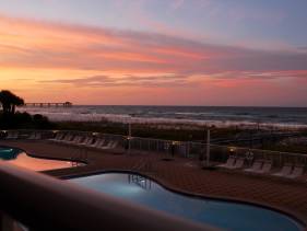 Summer Place 207 - 3 BR Beach Condo - 2 Sets of Beach S