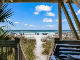 BEACHFRONT SANDDOLLAR TOWNHOME #4