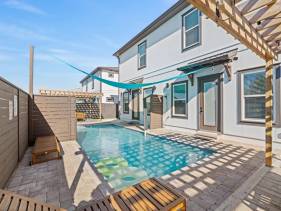 Luxury Duplex with Pool in Panama City Beach