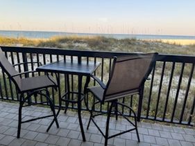 C3-102-Ocean front /Balcony -first floor 