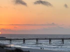 Waterscape Condo Prime Beach Front A403