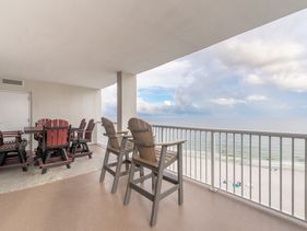 Sandy's Summer House Luxury Corner Unit 1406