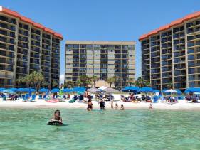 Buster's Beach Condo