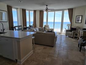 Lighthouse #301 - Luxury E Corner 3br/3ba
