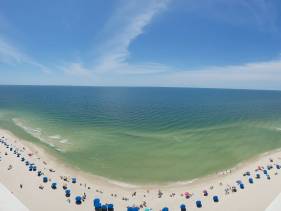 SALTY AIR RETREAT 2 /2 DIRECT BEACH FRONT