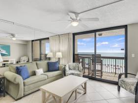 SunDestin Unit #509 with walk-in shower