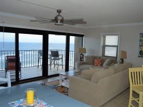 3/2 Spacious Gulf Front Corner Unit