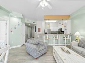 1723 condo on the beach w/GULF views
