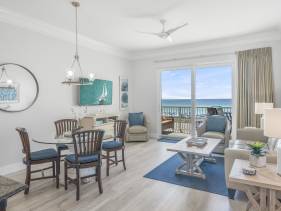 Beach Retreat 208 - Remodeled Ocean Front