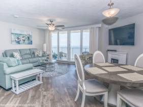 BEST DEAL DUNES OF PANAMA EX-LARGE 2 BEDROOM
