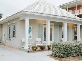 Sea Fan Cottage~2 bedrm + bunk room