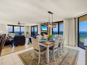 MILLION DOLLAR VIEW END UNIT - SUMMERHOUSE