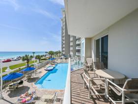 Janie and Charlie's Beach Escape