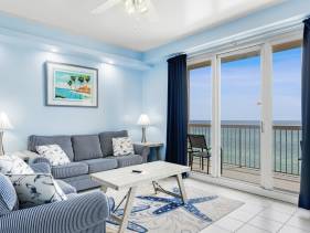 704 Full Gulf Views, Beach Chair Service