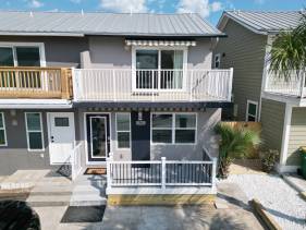 Beachside|Modern-Upscale 2bd/2ba Townhome