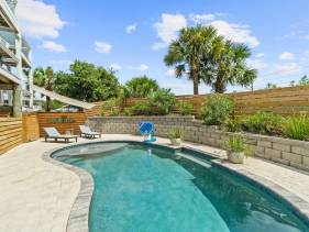 Private Pool & Beach Access w/ Balcony Fire